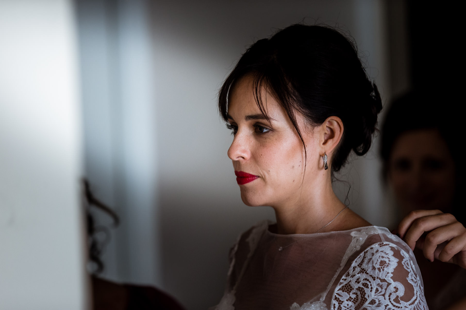 Preparatif portrait mariee Carouge - Photographe Mariage