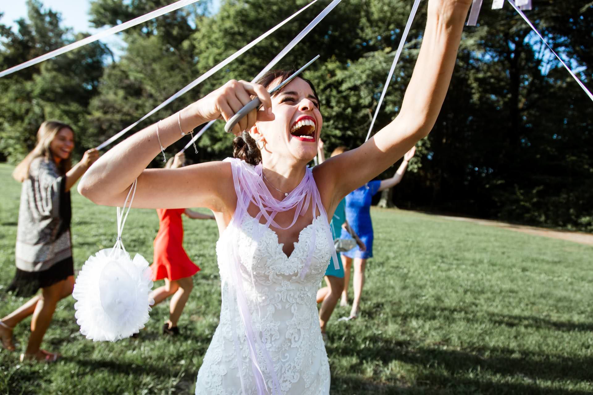 Le jeu des rubans Chateau de Coppet - Photographe Mariage