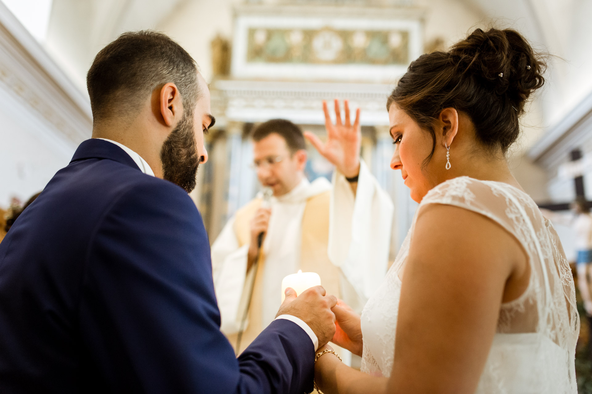 Mariage Mont Saxonnex eglise interieur