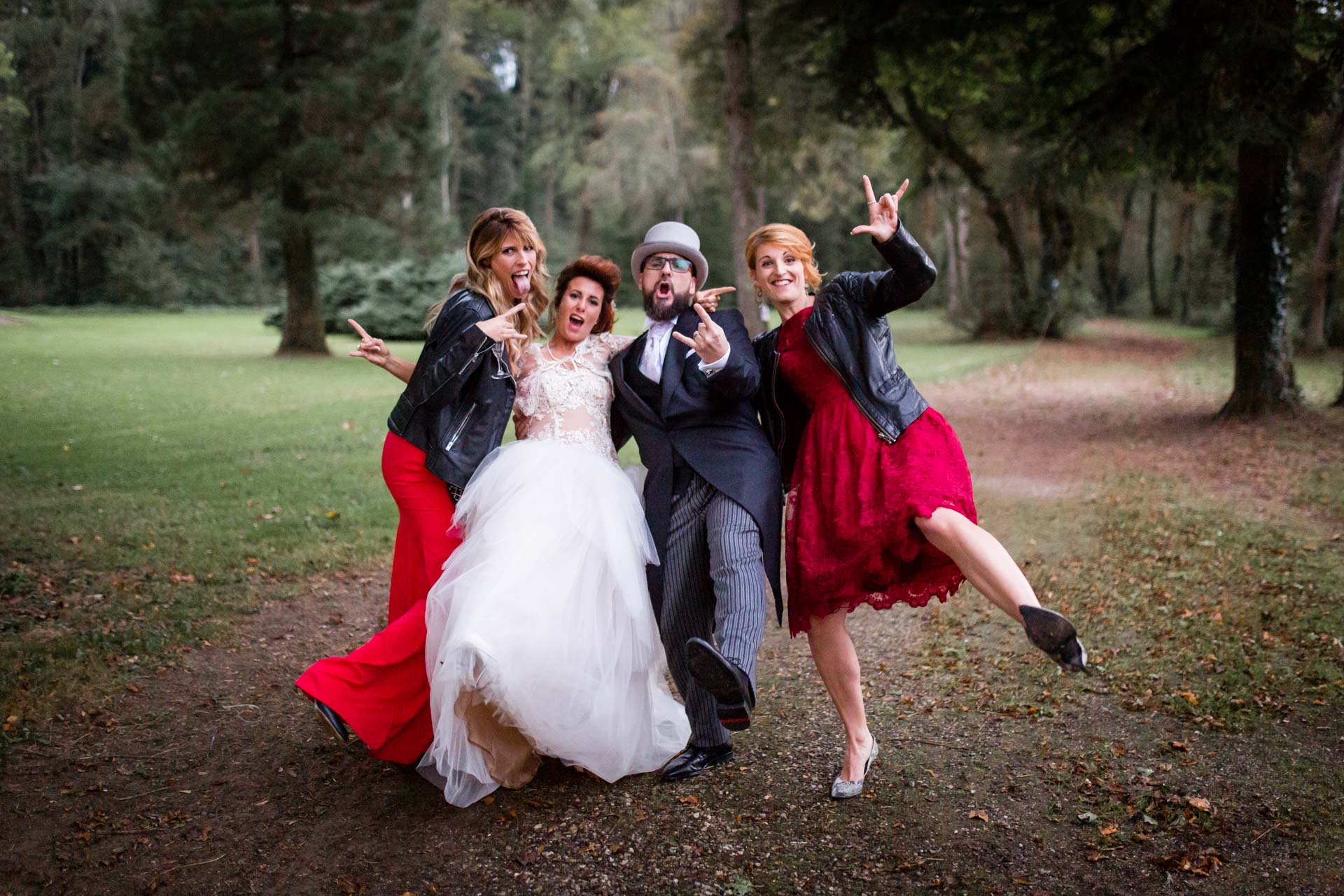 Photographe de Mariage Rock one more rocking group photos