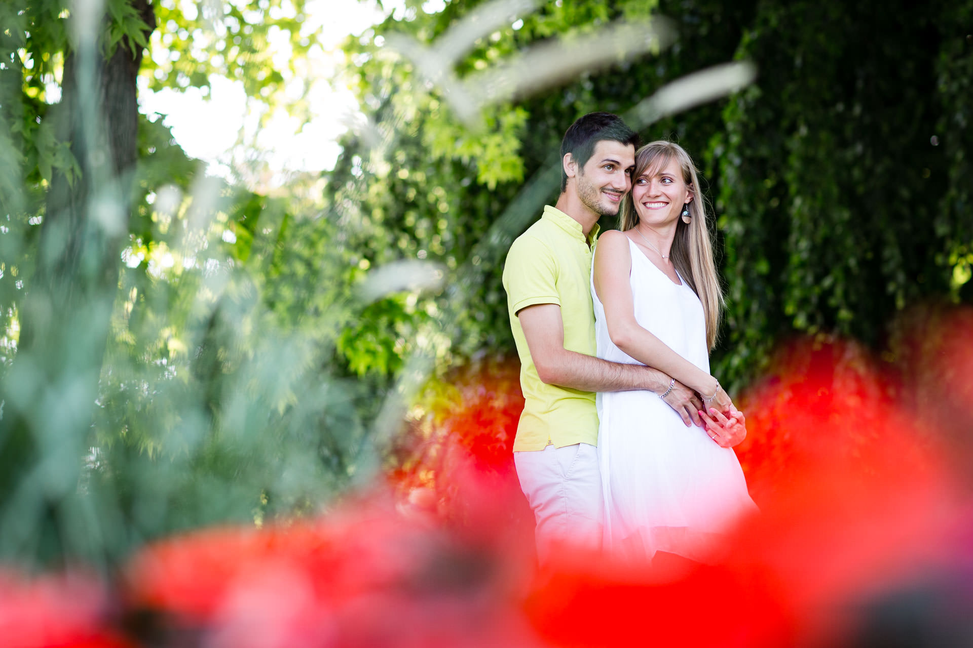 Seance engagement a Nyon avec coquelicot